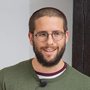 Yinon Flishman, a history student at the Faculty of Humanities