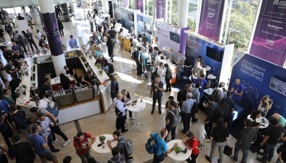 A crowd gathers at AI Week in 2020