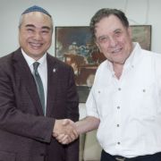 Hong Kong Philanthropist Visits TAU 